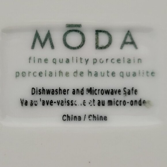 MODA Porcelain Duck Casserole Baking Dish or Tureen - Picture 8 of 12